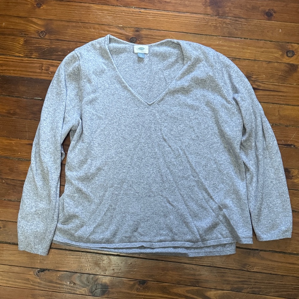 Old Navy Gray Knit Sweater